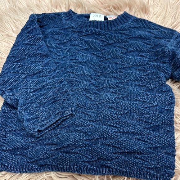 Boys Zara Sweater - Picture 2 of 5